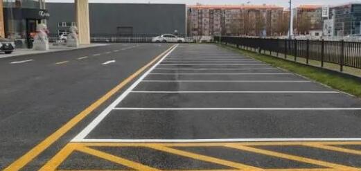 多年專注停車場劃線 - 飛揚市政靠譜團隊，專業解決劃線難題